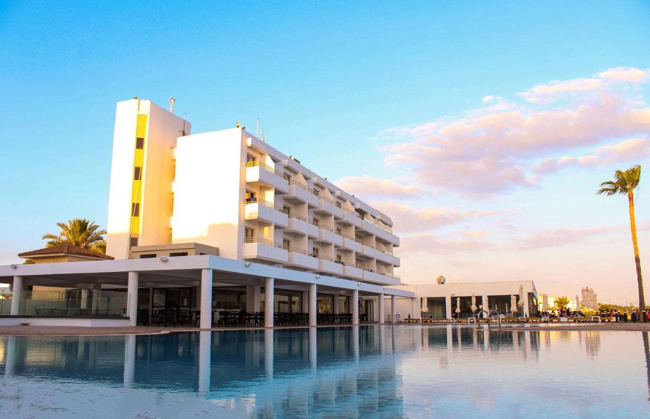 Piere Anne Beach Hotel Ajía Nápa Kültér fotó